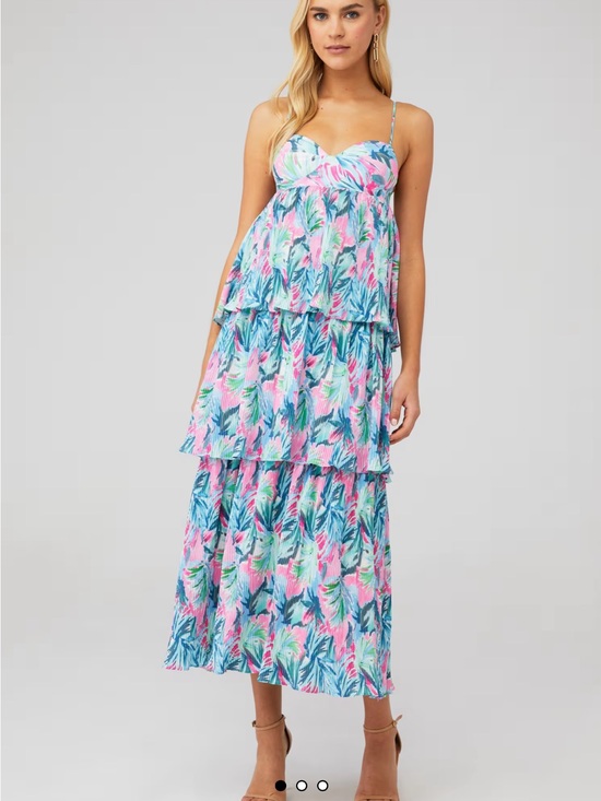 SAYLOR Dresses & Skirts - SAYLOR MAUVE DRESS